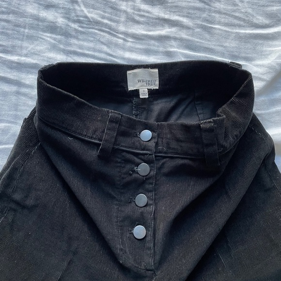 Aritzia Wilfred Free Corduroy Pants in 0 - Picture 2 of 8